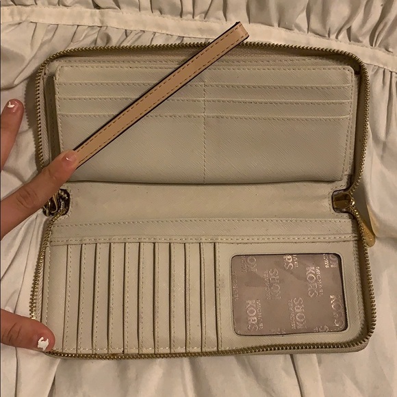 Micheal Kors purse and wallet set - Picture 3 of 7